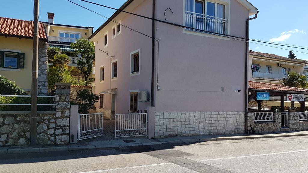 Apartman Sevilya Kostrena Zewnętrze zdjęcie